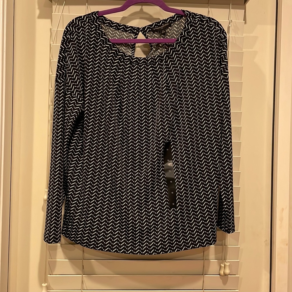 Banana Republic Shirt / Blouse. New with tags. Size medium